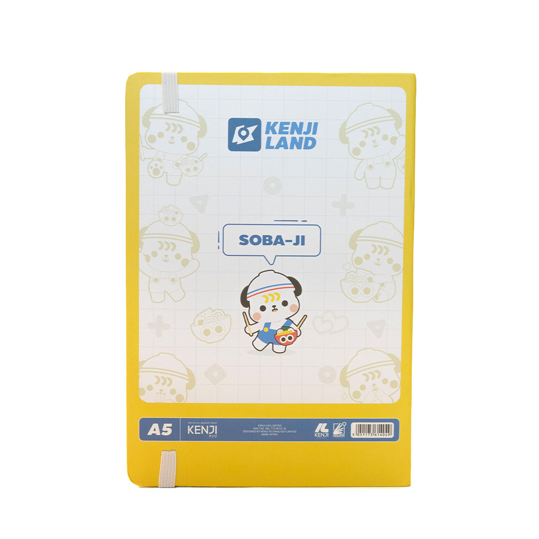 Quaderno con disegno cagnolino mangia ramen in formato A5 a righe con copertina rigida e chiusura con elastico.