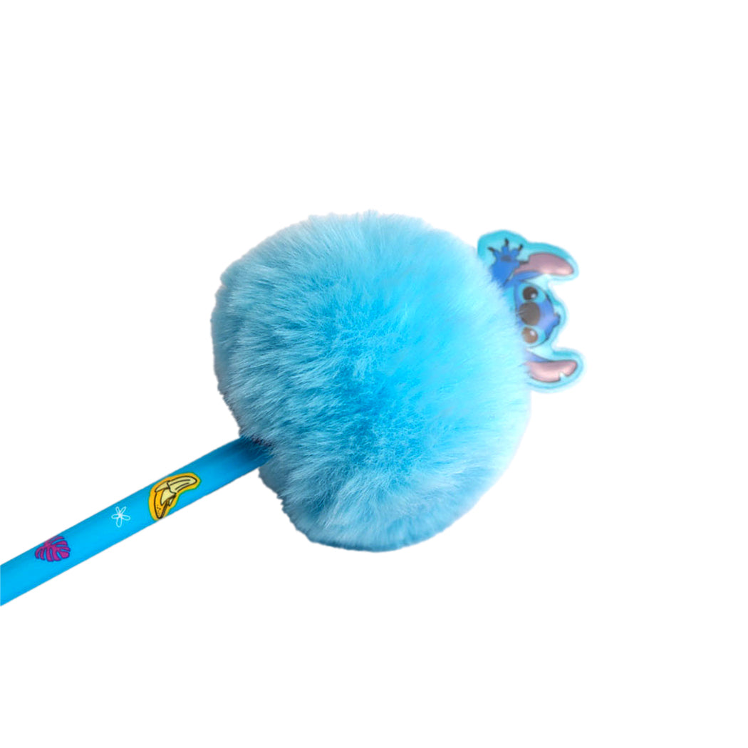Penna biro con inchiostro blu del personaggio Stitch con pom pom celeste.