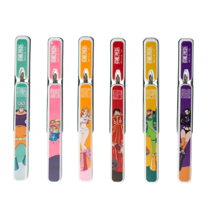 La penna snappy dal sapore vintage anni '80 si trasforma in un oggetto cool grazie a One Piece!