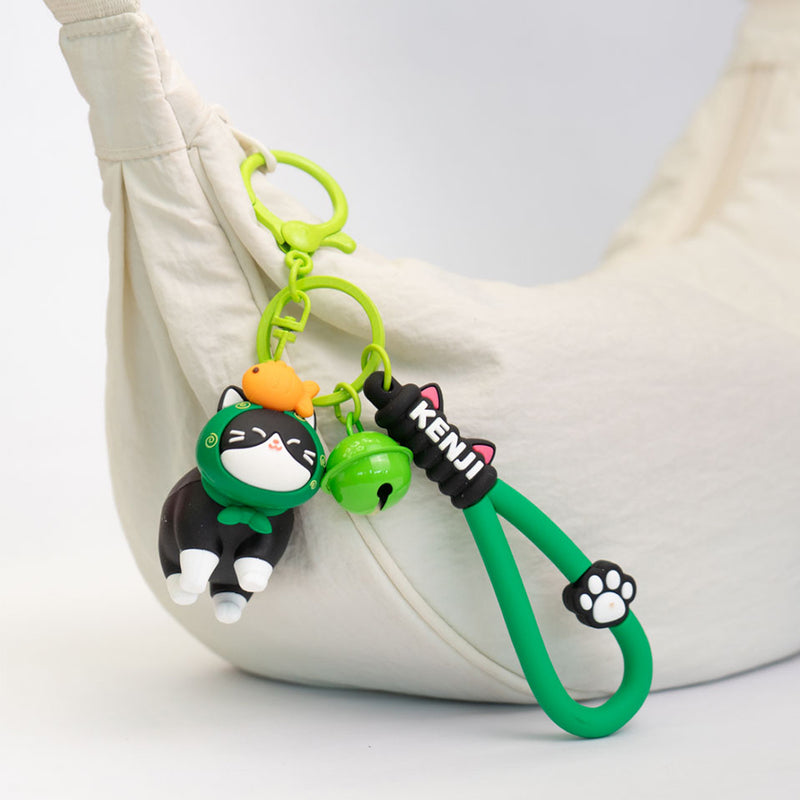 Portachiavi gattino kawaii con campanella disponibile in vari colori.