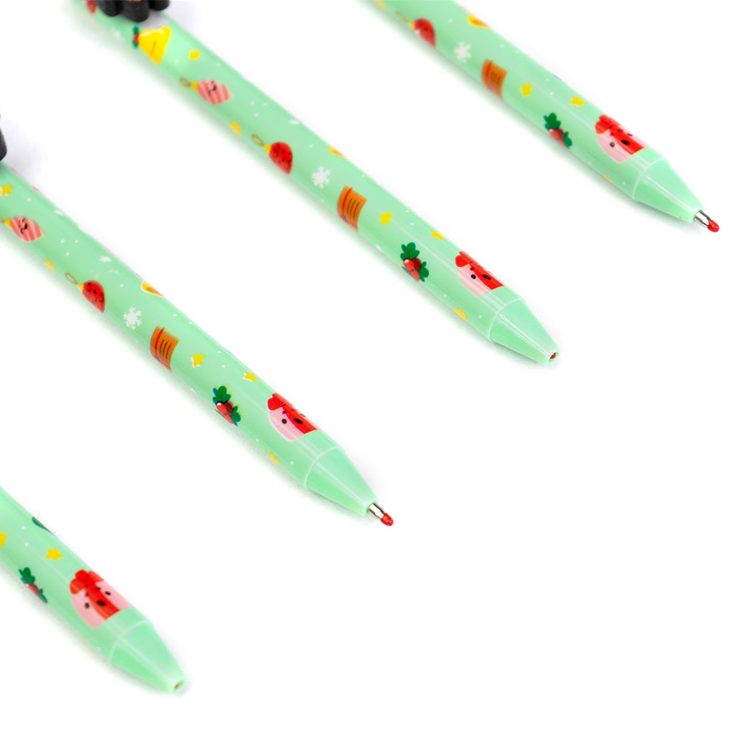 Penna a scatto con inchiostro blu cancellabile. La penna ha un personaggio di Natale sul cappuccio.