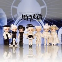 Blind Box della serie Laura Black & White Spectrum