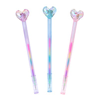 Penna gel con inchiostro arcobaleno e tappo a forma di cuore.