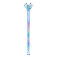 Penna gel con inchiostro arcobaleno e tappo a forma di cuore.