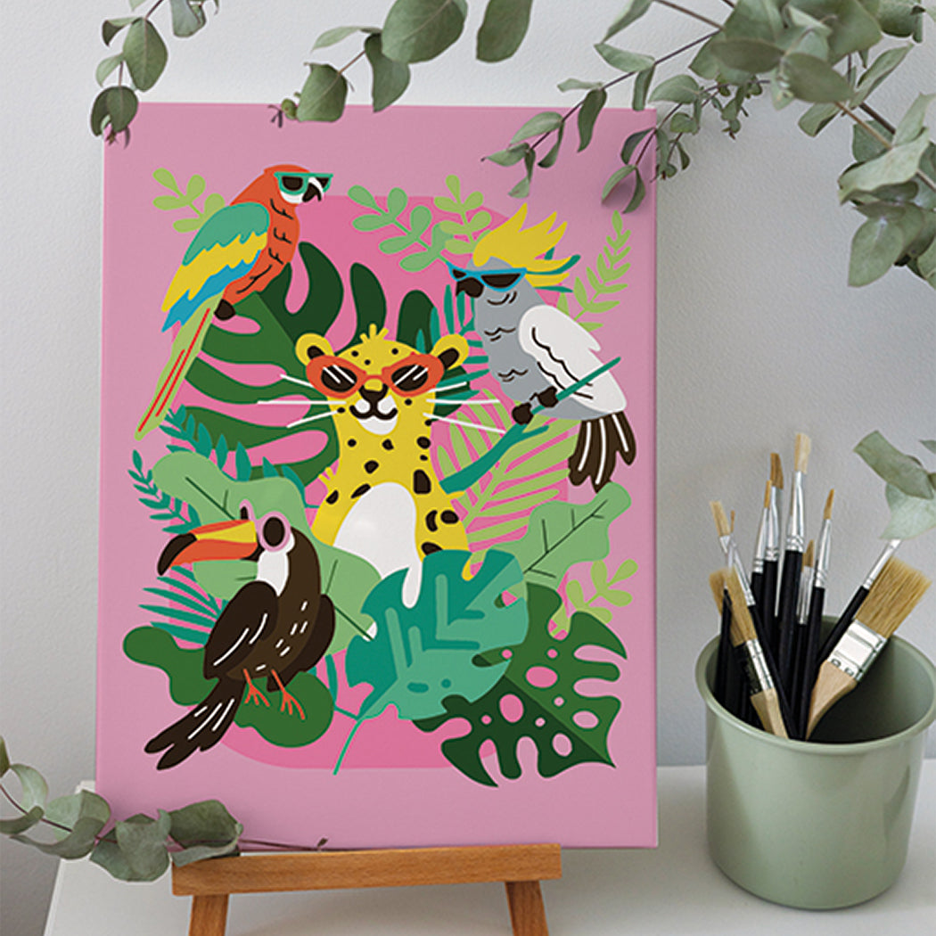 Kit di pittura con numeri per realizzare una decorazione a tema tropicale.