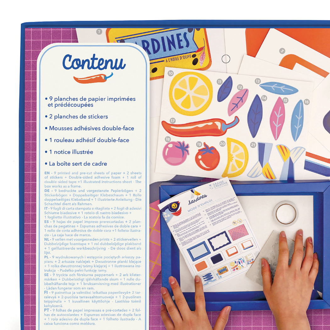 Kit con tutto l'occorrente per realizzare una decorazione in carta a tema sardine.