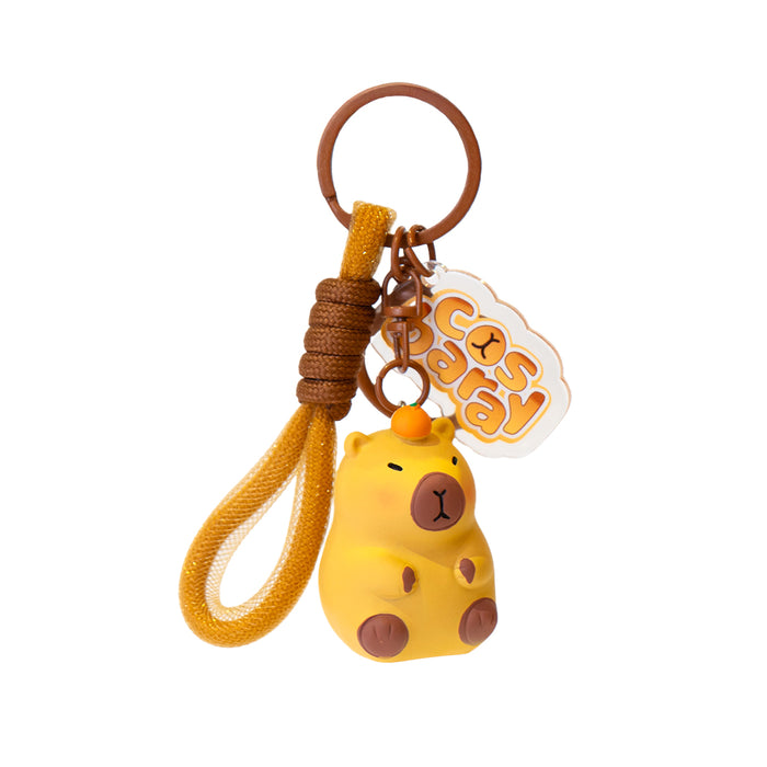 Simpatico portachiavi a forma di capibara.