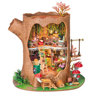 Puzzle in 3d che riproduce in miniatura una casa nell'albero.