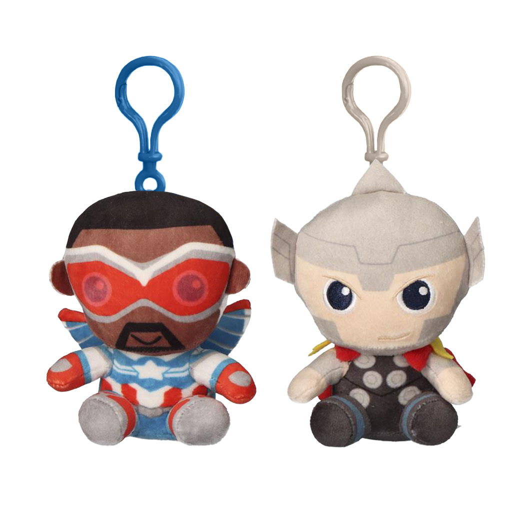 Portachiavi in plush a forma di supereroe della Marvel.