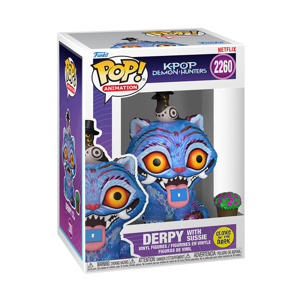 Funko Pop del personaggio Derpy insieme al corvo Sussie della serie Kpop Demon Hunters.