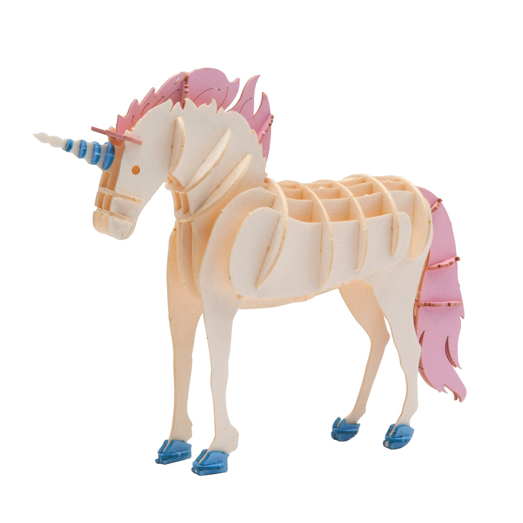 Puzzle in 3d in cartoncino che riproduce un unicorno