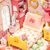 Puzzle in 3d che riproduce in miniatura la cameretta del gattino Mousse.