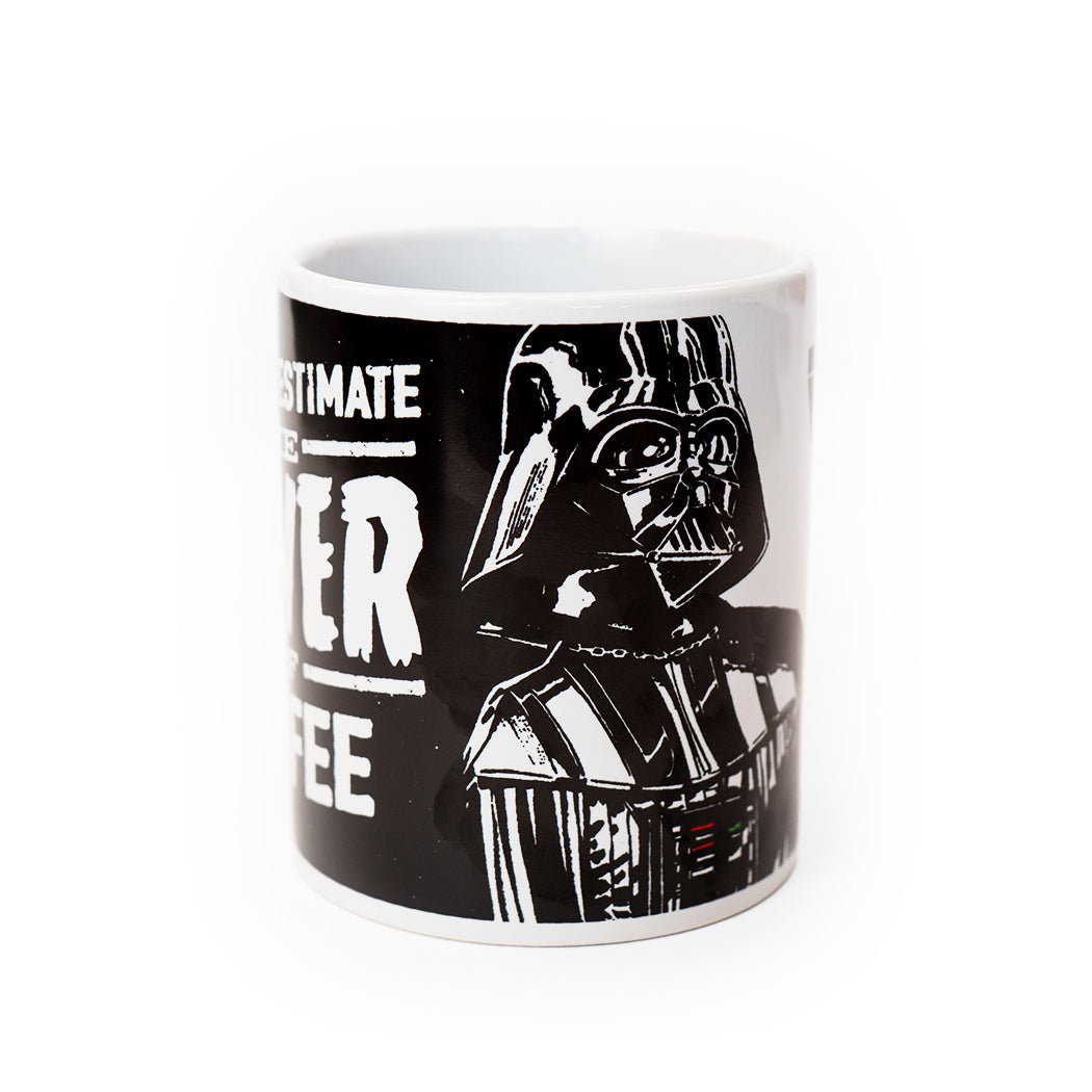 Tazza di Star Wars con il personaggio Darth Vader.