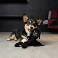 Giocattolo per cane in stoffa a forma di Darth Vader.