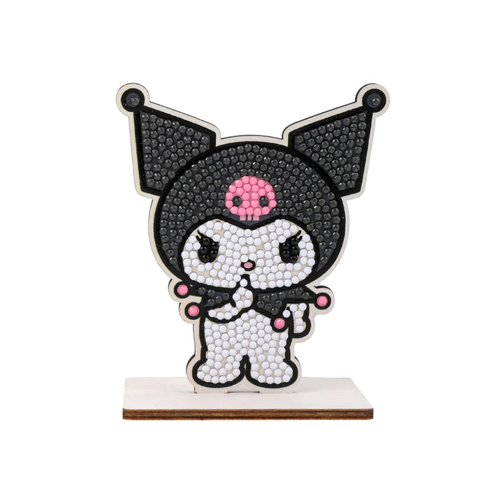 Kit con tutto l'occorrente per realizzare un buddy da tavolo del personaggio Kuromi.