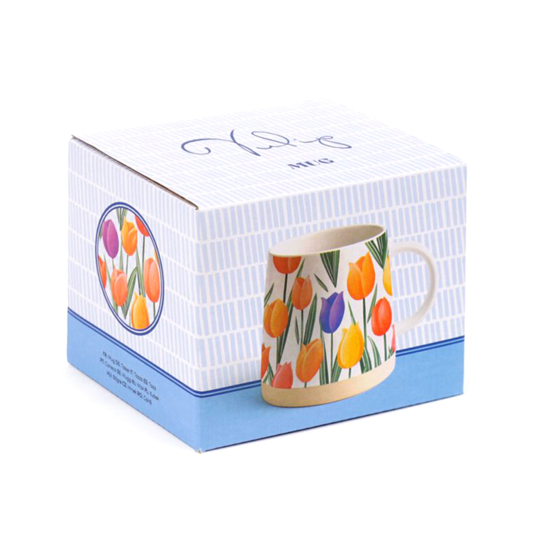 Tazza in ceramica con tulipani.