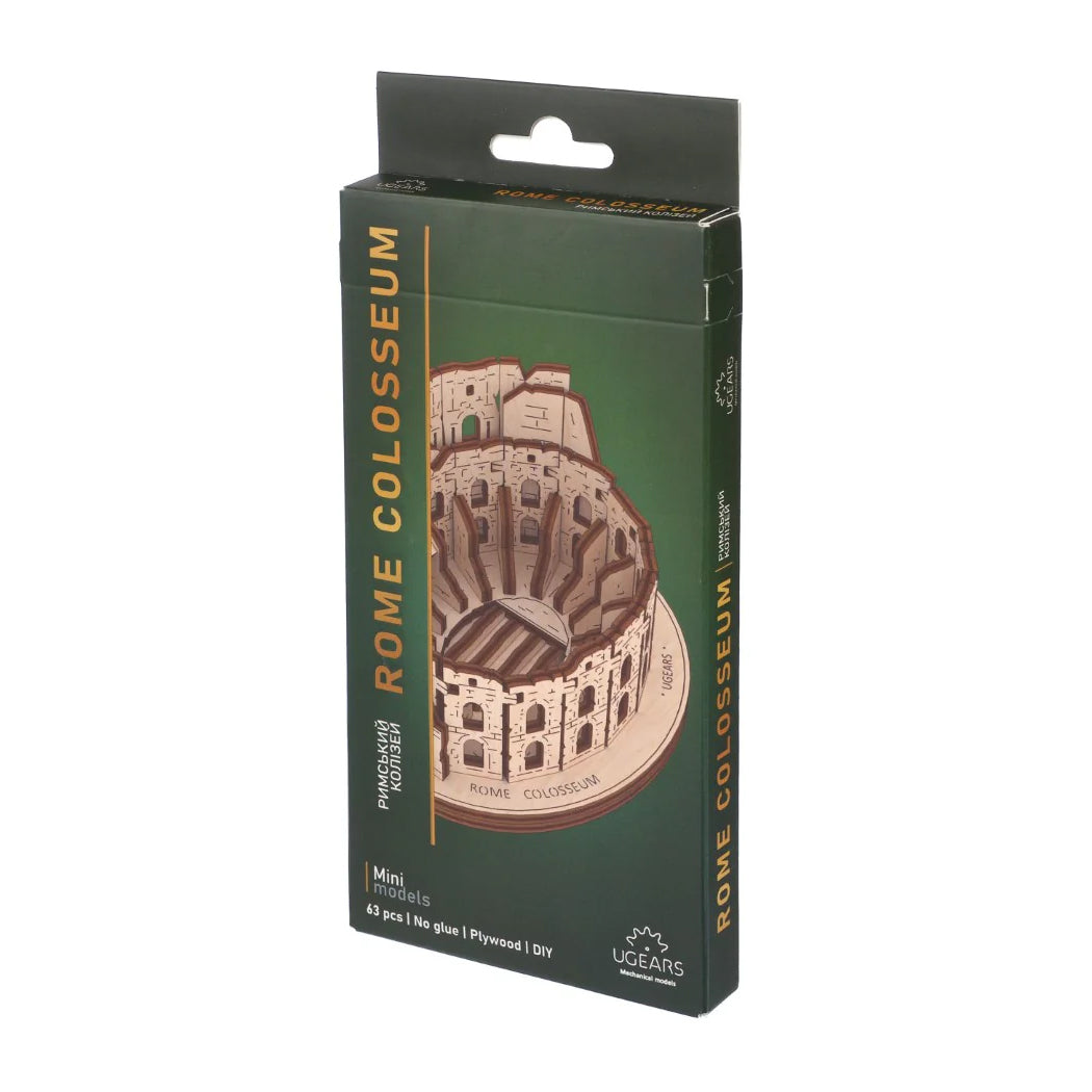 Modellino in legno 3d che riproduce il Colosseo di Roma.