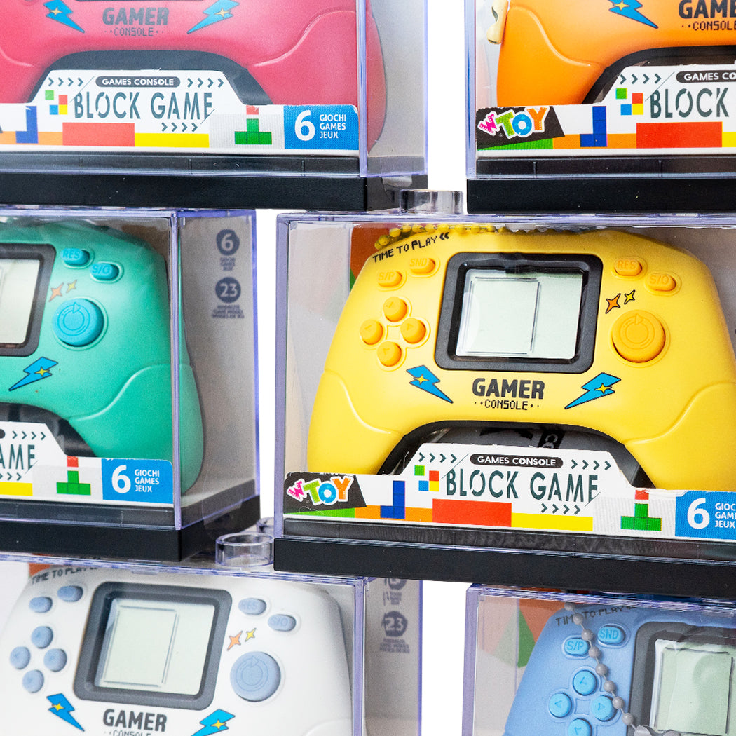 Mini consolle con 6 giochi diversi.