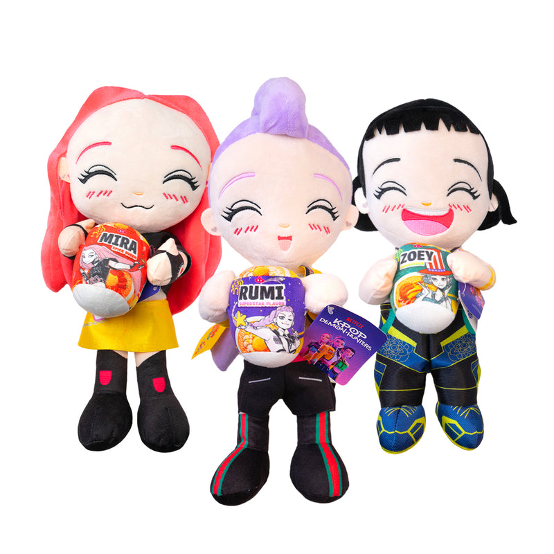 Plush delle Huntrix: Rumi, Zoey, Mira.