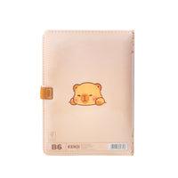 Notebook dal design a forma di capibara con copertina soft touch e una pratica chiusura magnetica.