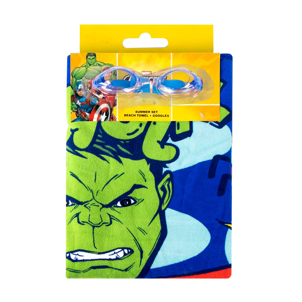 Telo mare e occhialini degli Avengers.